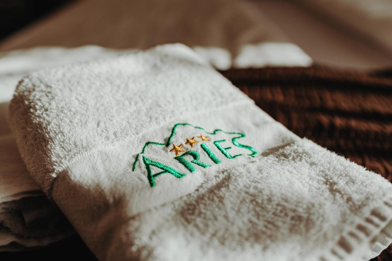 Aries Въртоп Екстериор снимка
